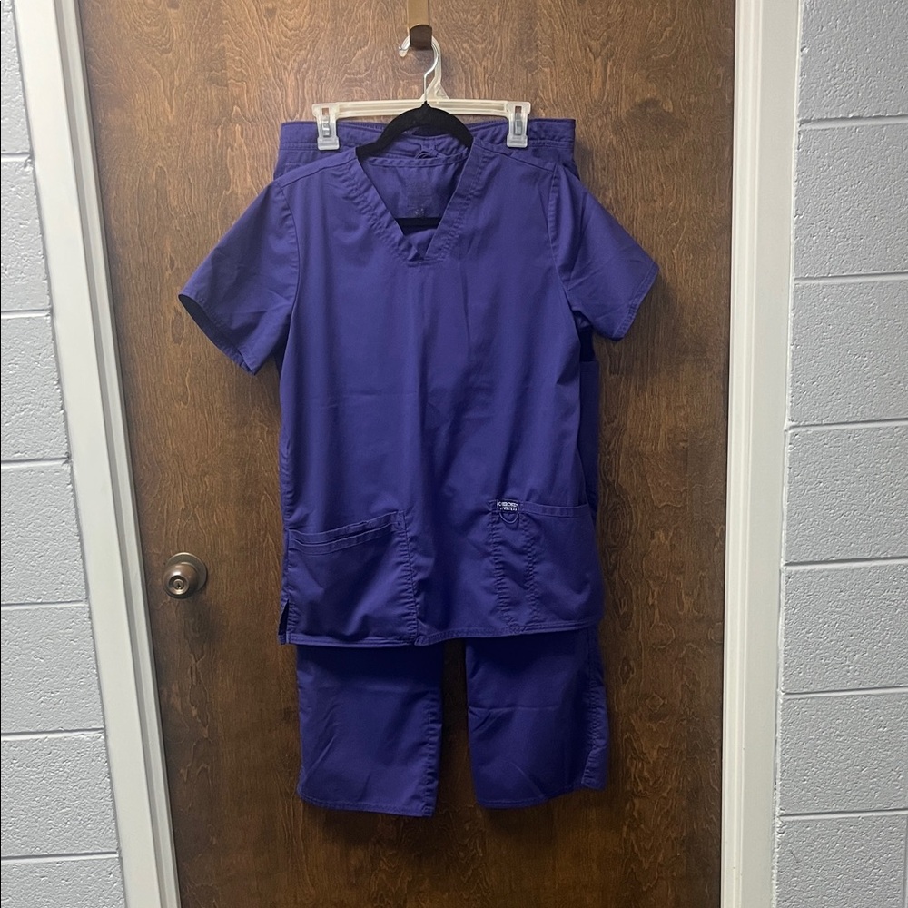 Cherokee Women's Purple Scrub Set size medium